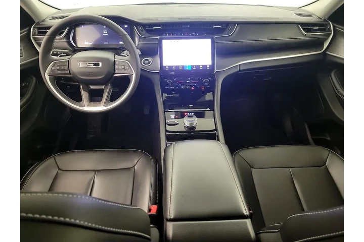 $39998 : Jeep Grand Cherokee 2023 4x4 image 9