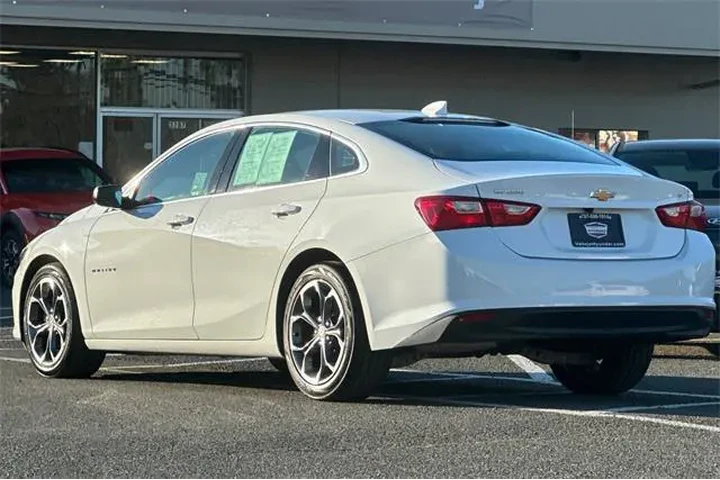 $15999 : Chevrolet Malibu 2023 LT 4dr image 9