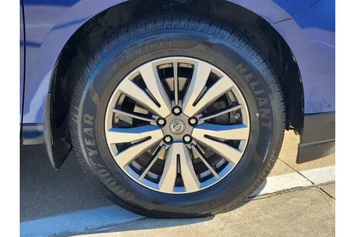 $12917 : Nissan Pathfinder 2017 S 4dr image 10