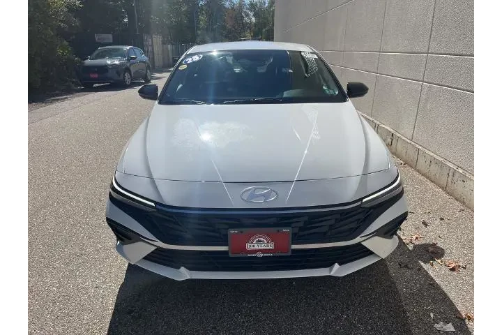 $21775 : Hyundai ELANTRA Hybrid 2025 image 3