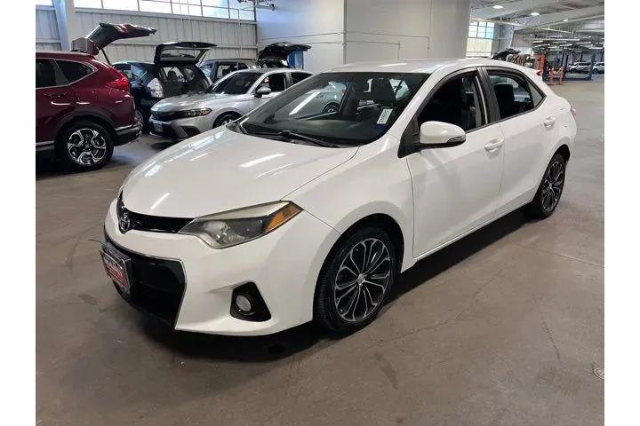 $14796 : Toyota Corolla 2015 image 7