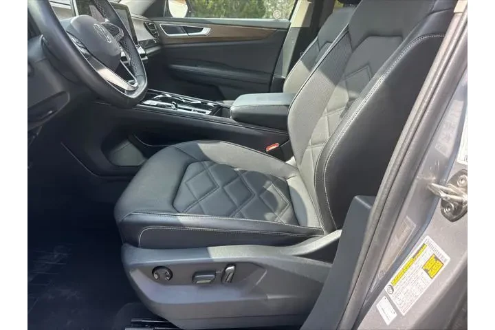 $23920 : Volkswagen Atlas 2024 SE 4dr image 9