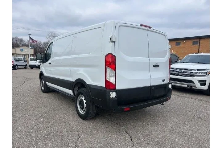 $20342 : Ford Transit 2021 250 3dr SW image 6