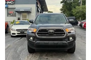 $25495 : 2019 Tacoma SR5 V6 thumbnail