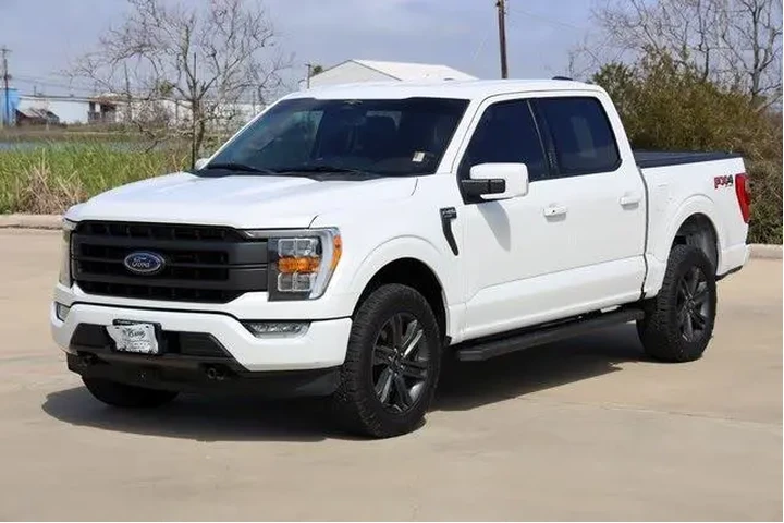 $39482 : Ford F-150 2023 4x4 Lariat 4 image 3