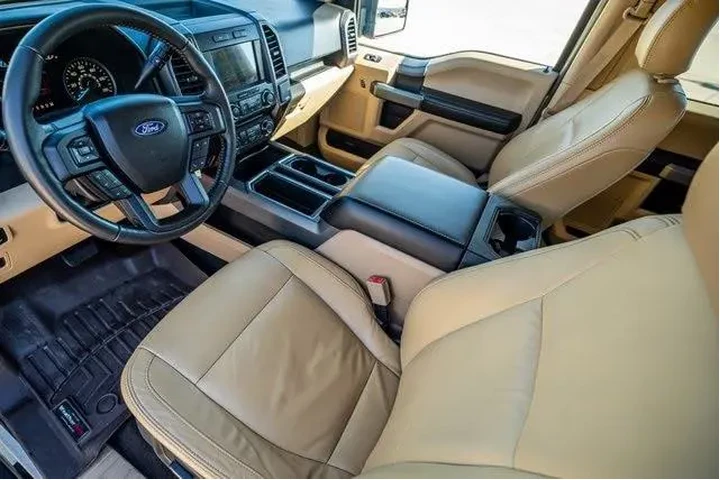 $21308 : Ford F-150 2018 4x2 XLT 4dr image 7