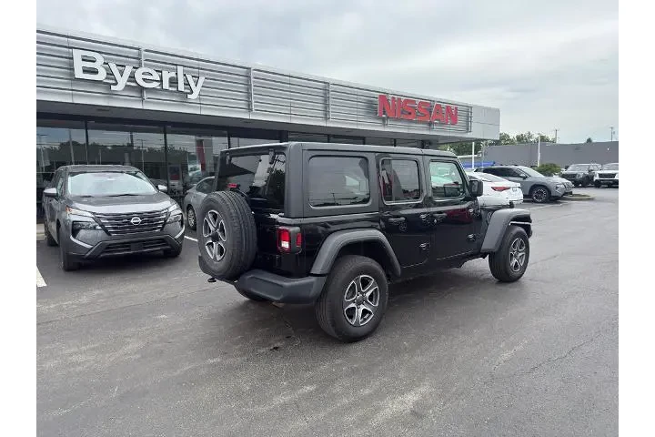 $33995 : Jeep Wrangler Unlimited 2022 image 10