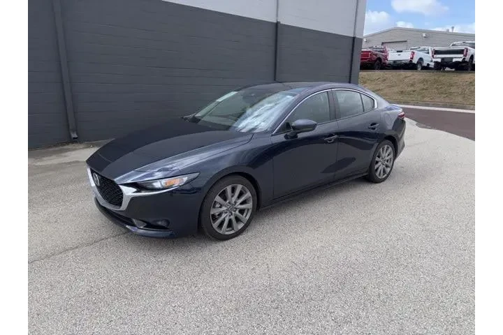 $20900 : Mazda Mazda3 Sedan 2023 2.5 image 5