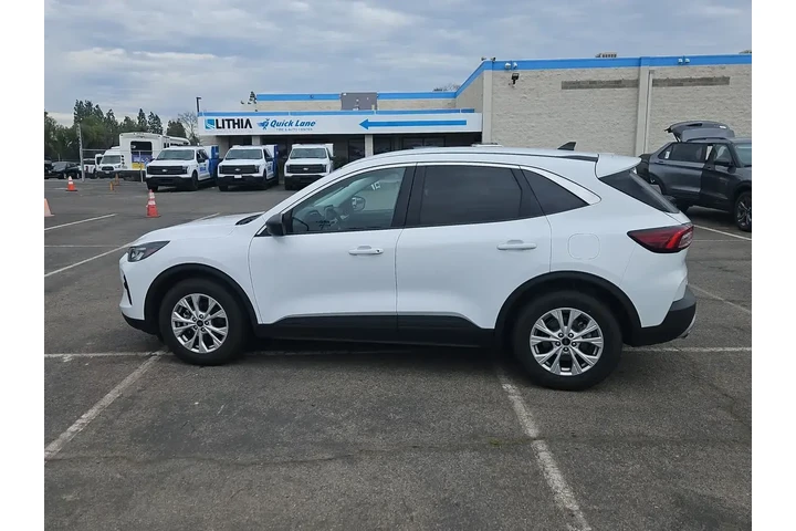 $17000 : Ford Escape 2024 Active 4dr image 5