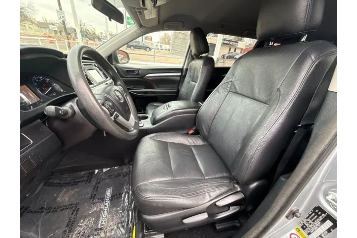 $11995 : 2014 Highlander LE V6 image 10