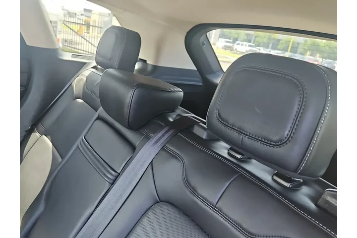 $28000 : Lincoln Corsair 2023 Standar image 10