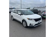 $32821 : Kia Carnival 2024 LX 4dr Min thumbnail