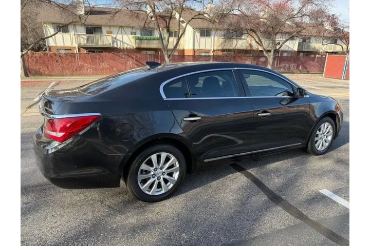 $8256 : 2015 LaCrosse Leather image 8