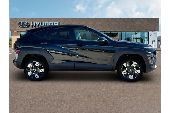 $22788 : Hyundai KONA 2024 AWD SEL 4d image 9