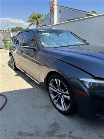 $2800 : 2012 bmw 3298! image 8