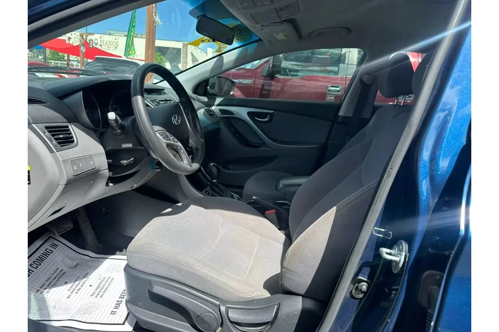$6500 : 2015 HYUNDAI ELANTRA2015 HYUN image 6