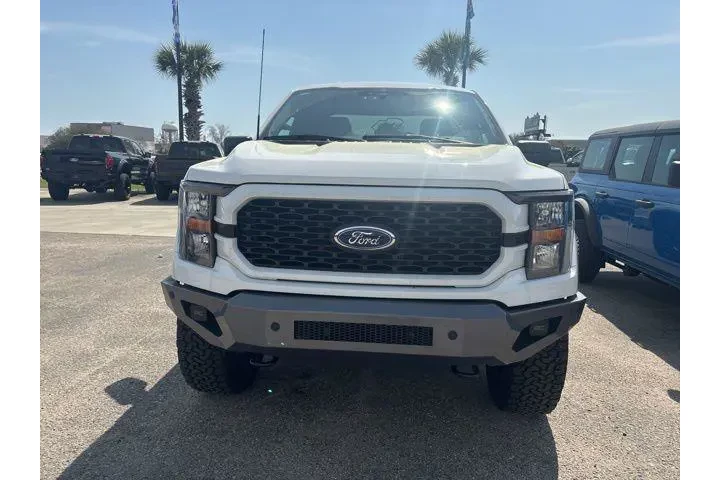 $36974 : Ford F-150 2023 4x4 XL 4dr S image 8