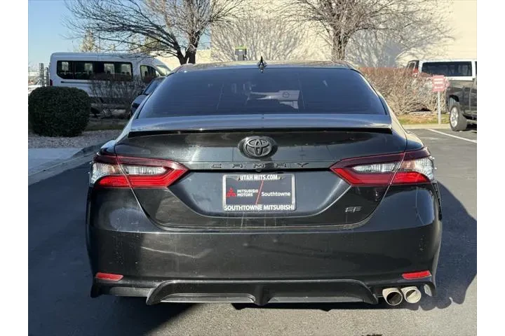 $15995 : Toyota Camry 2021 SE 4dr Sed image 6