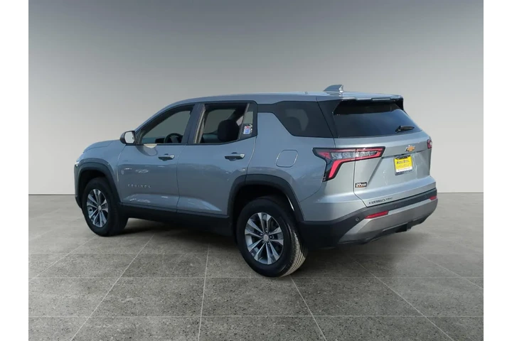 $27900 : Chevrolet Equinox 2025 4x4 L image 3