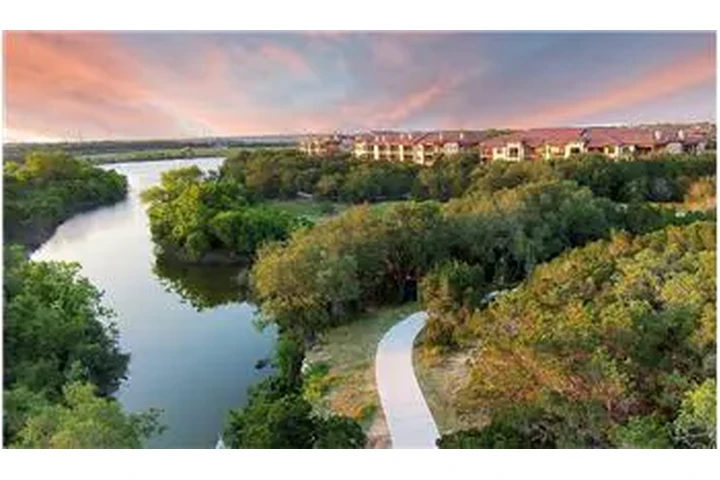 $2812 : Rental property with 2 bedro image 8