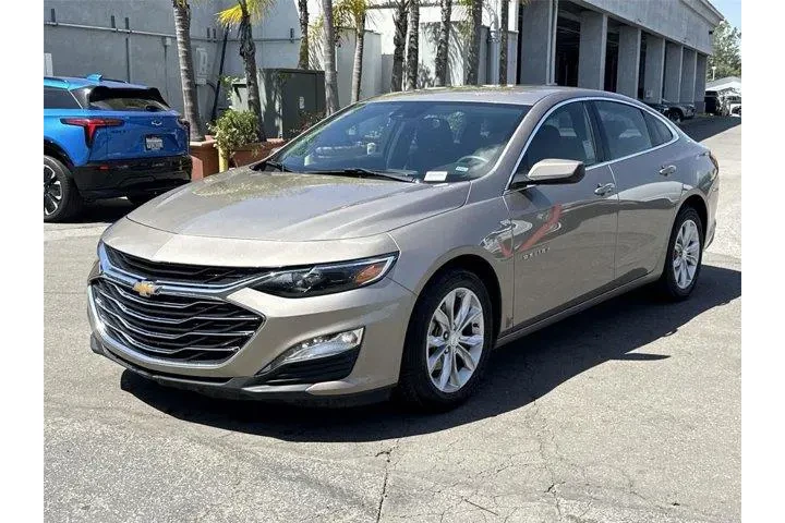 $19900 : Chevrolet Malibu 2025 LT 4dr image 7