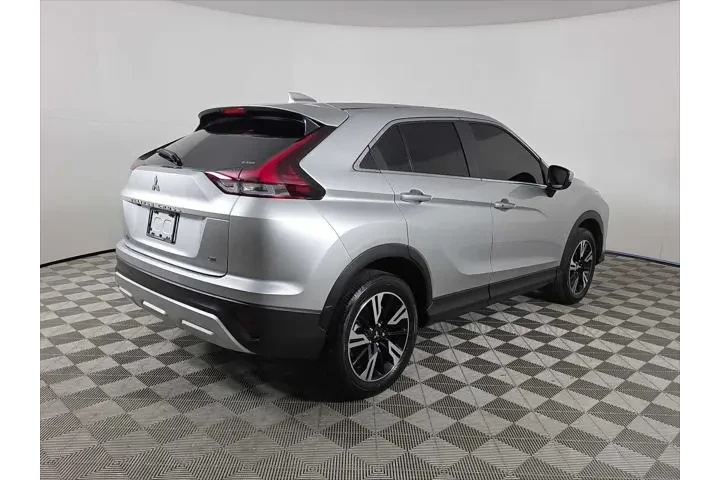 $22132 : Mitsubishi Eclipse Cross 202 image 7