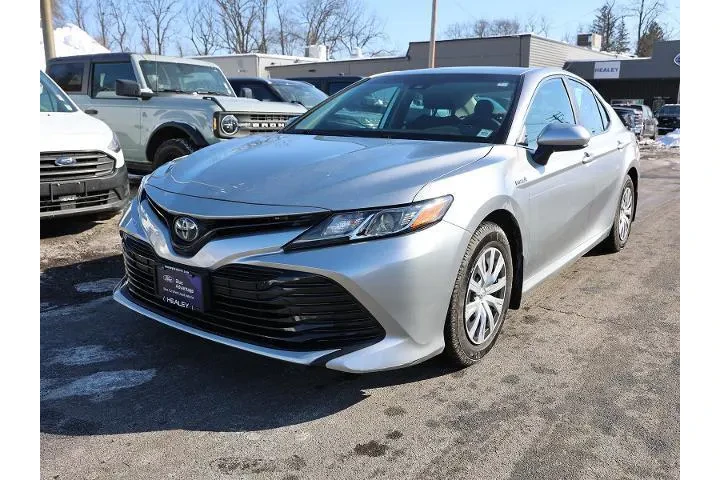 $22671 : Toyota Camry Hybrid 2020 LE image 3
