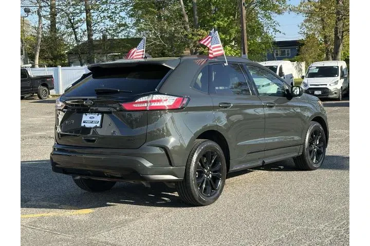 $23762 : Ford Edge 2023 AWD SE 4dr Cr image 6