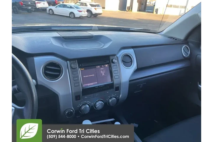 $23989 : Toyota Tundra 2014 4x4 SR5 4 image 8