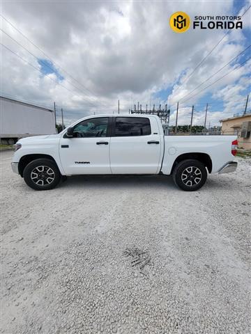 $30000 : Toyota Tundra TRD OffRoad image 4