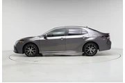$26998 : Toyota Camry 2024 SE 4dr Sed thumbnail