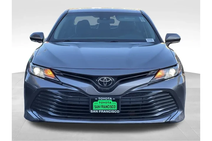 $18990 : 2018 Camry LE image 8