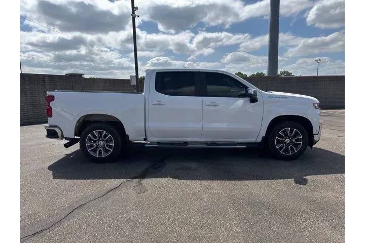 $31982 : Chevrolet Silverado 1500 202 image 6