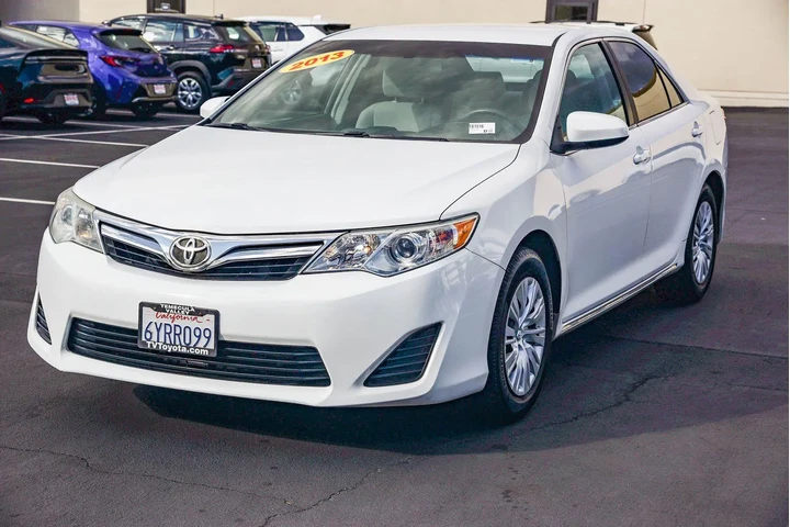 $9495 : Toyota Camry 2013 LE 4dr Sed image 3