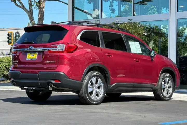 $28992 : Subaru Ascent 2023 AWD Premi image 4
