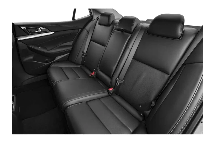 $25688 : Nissan Maxima 2023 3.5 SV 4d image 9