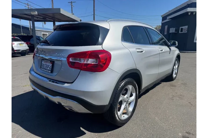 $12998 : 2018 Mercedes-Benz GLA GLA 25 image 8