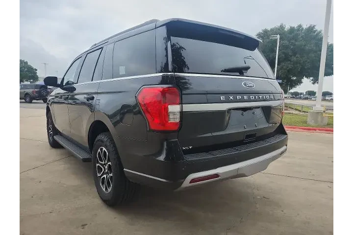 $39998 : Ford Expedition 2024 4x4 XLT image 5