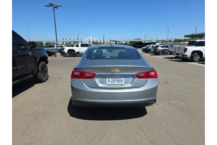 $19775 : Chevrolet Malibu 2024 LT 4dr image 5