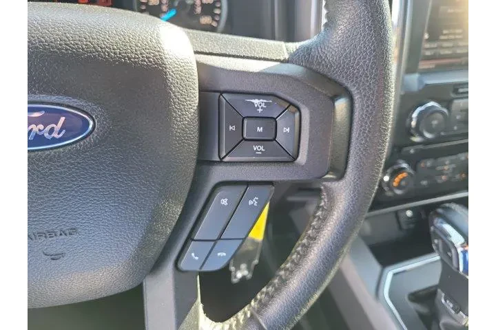 $20000 : Ford F-150 2015 4x2 XLT 4dr image 7