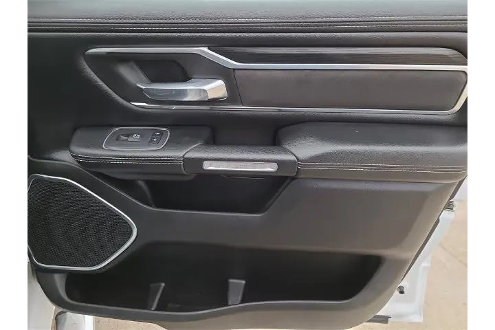 $38573 : Ram 1500 2023 4x4 Laramie 4d image 9