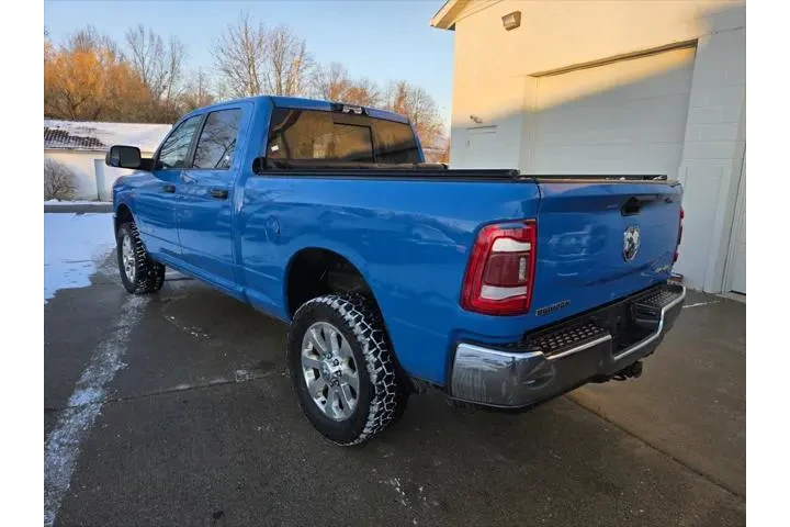 $38290 : Ram 2500 2022 4x4 Lone Star image 7