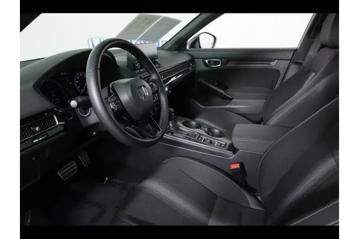 $27875 : Honda Civic 2025 Sport 4dr H image 9