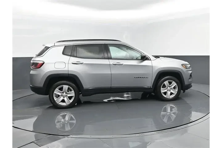 $18148 : Jeep Compass 2022 4x4 Latitu image 4