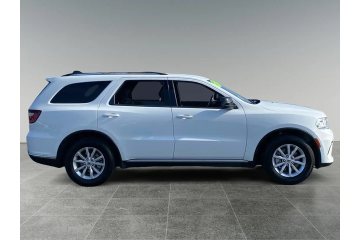 $30565 : Dodge Durango 2023 SXT 4dr S image 6