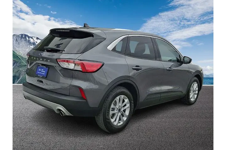 $16997 : Ford Escape 2021 SE 4dr SUV image 6