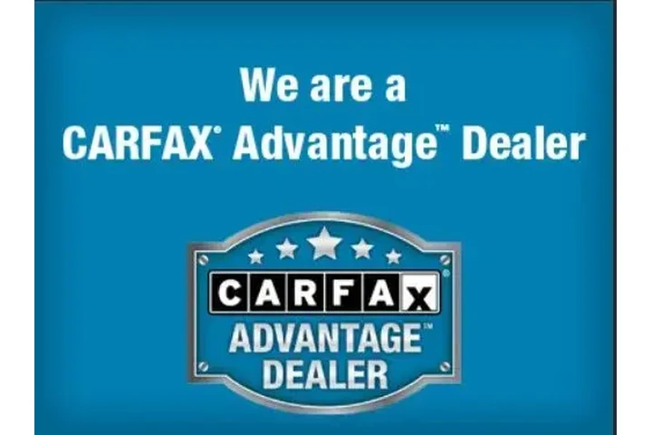 $30000 : Chrysler Pacifica 2024 Touri image 3