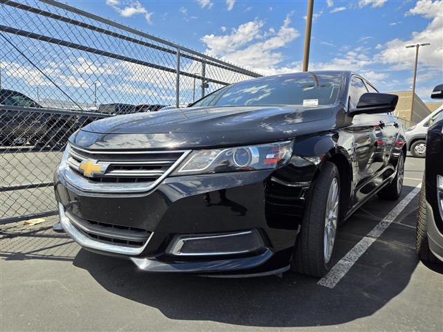 $16291 : Pre-Owned 2017 Impala LS image 1