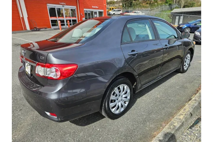$9999 : 2012 Corolla LE image 8