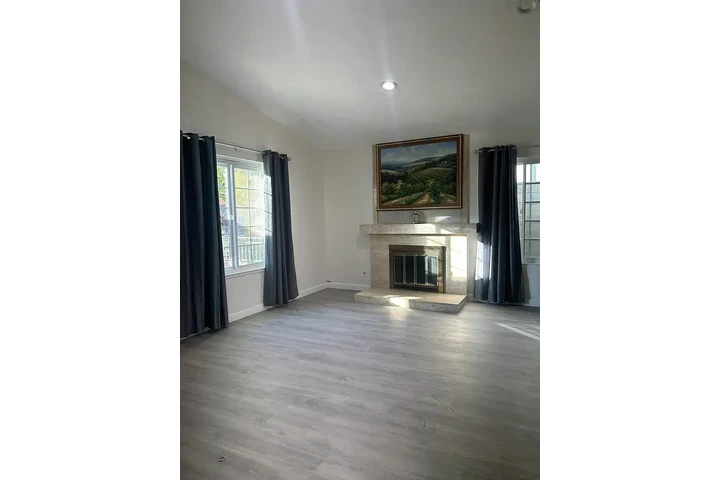 $1500 : Santa Ana Renta - Listo image 2